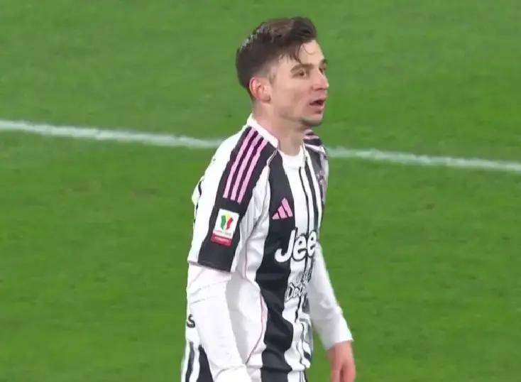 ayx-从清晨纽约尼克斯防线松动到今夜芝加哥公牛调整名单以备意大利杯，集结日里昂造点机会(公牛队交易最新信息)